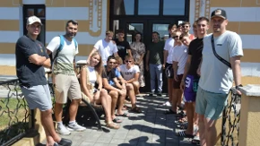 Gradiška postaje sve interesantnija za slovenačle sportiste: Odbojkaši Grosuplja  oduševljeni gradom