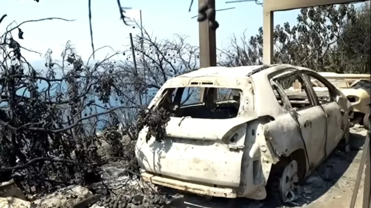U požaru u Omišu izgorjelo 106 vozila, 28 kuća i 45 plovila