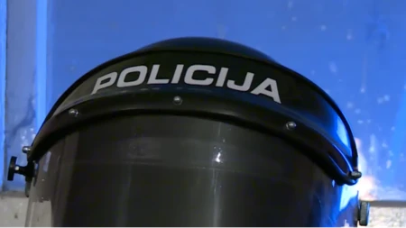 Muškarac napadnut sjekirom u Mostaru