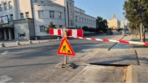 Stanje na putevima: Pojačan saobraćaj, radovi na brojnim dionicama i najavljene obustave