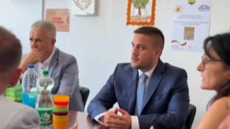 Drinić: Porodicama djece sa poteškoćama u razvoju neophodna sistemska, a ne povremena podrška