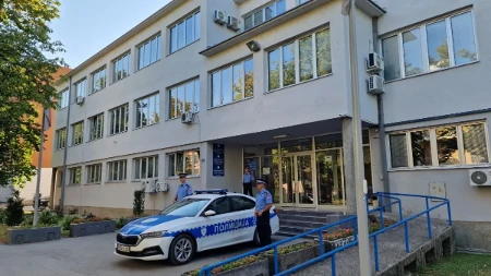 Uhapšen Prijedorčanin: Pucao iz automatske puške u dvorištu