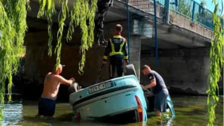 Herojska reakcija u Ljubuškom: Petorica muškaraca skočila u Trebižat i spasila vozača