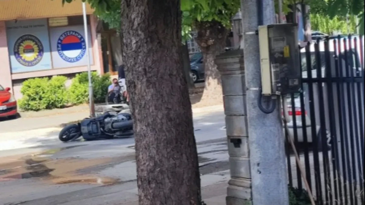 Udes u Banjaluci: Sudarili se motocikl i „kedi”