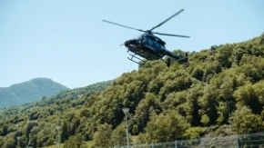 Helikopter MUP-a Srpske gasi požar kod Trebinja