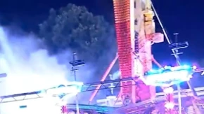 Incident na vašaru u Prnjavoru: Izbio požar na "čekićima", dijete trčalo po vatrogasce (VIDEO)