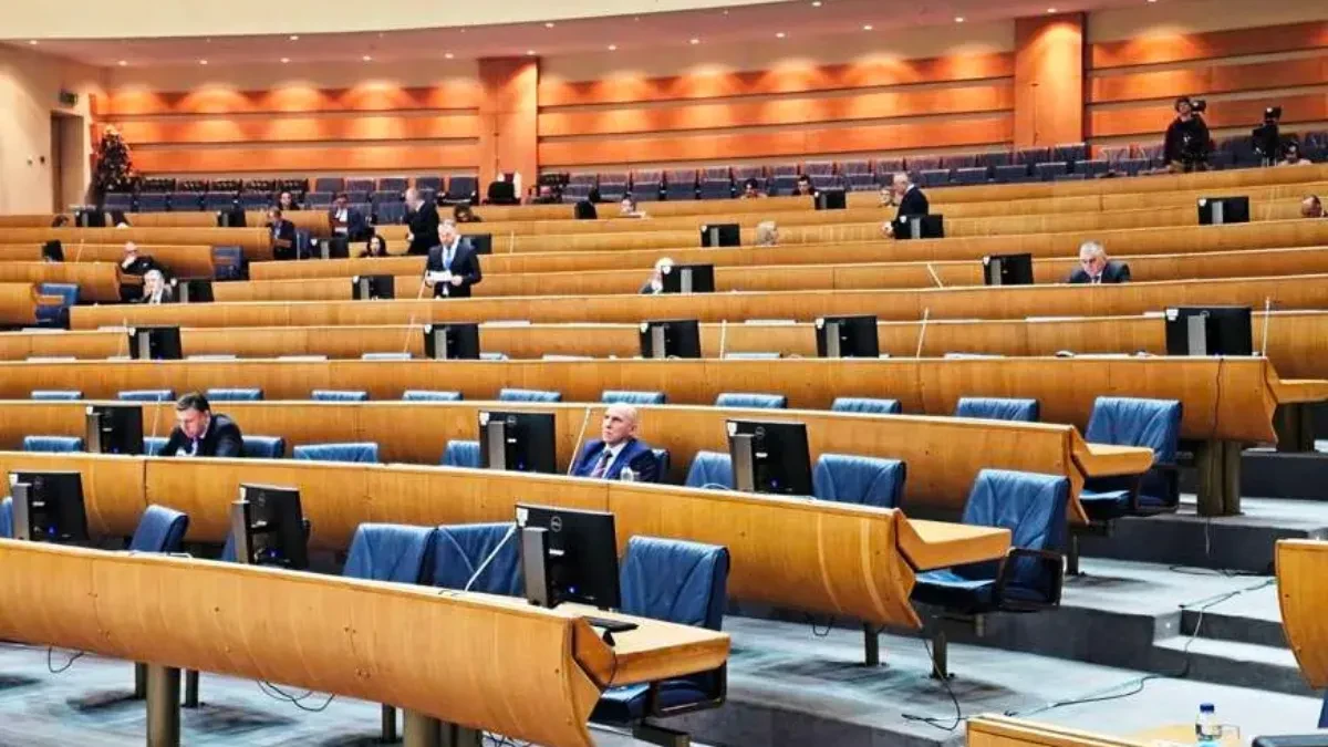 Skoro svi poslanici Predstavničkog doma PS BiH na listi za izbore, ali ne i delegati Doma naroda