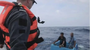 Ribari pet dana plutali u frižideru usred Pacifika