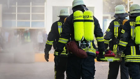 Vatra sve bliža kućama kod Trebinja: Jak vjetar otežava borbu sa vatrenom stihijom u selu Turmenti