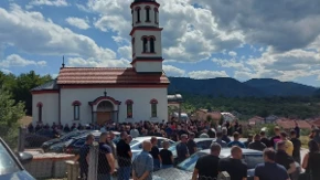 Tuga i muk u Kotor Varošu: Sahranjena Dragana Antešević stradala u vatrenoj stihiji kod Omiša