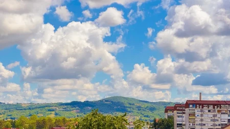 Sunčana i topla nedjelja: Temperatura danas idealne za ovo doba godine