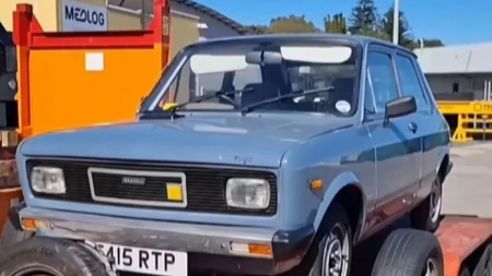 Od Kragujevca do Sidneja: Legendarni "jugo 311" stigao u Australiju (VIDEO)