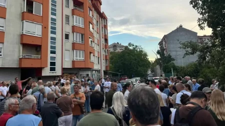 Više od 100 Banjalučana izašlo na ulicu: Rekli ne regulacionom planu