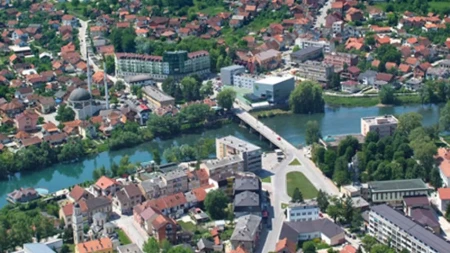 Sanski Most izdvaja više od 85.000 KM za mašine koje će rušiti bespravno izgrađene objekte