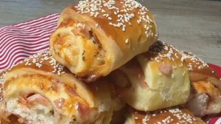 Pica rolnice mekše od onih iz pekare: Tajna je u jednom sastojku