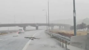Zbog grada obustavljen saobraćaj na ulazu na auto-put "9. januar"