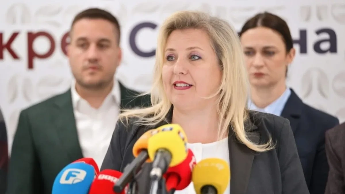 Šukalo odgovorila na optužbe SNSD-a: Nemamo vremena za vaše tračeve, uništili ste sve što ste dotakli