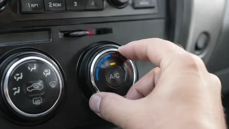 Kada klima u automobilu prestane da hladi: Mogući uzroci i rješenja
