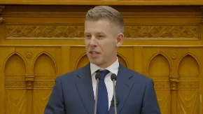 Peter Mađar: Građani spasili zemlju od kolapsa