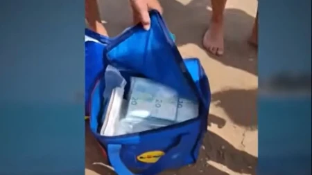More izbacilo vreće sa stotinama hiljada evra, reagovala i policija