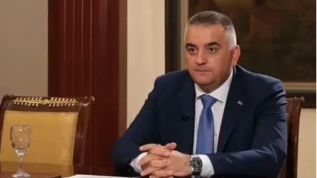 Minić najavio javni poziv za izgradnju auto-puta do Mrkonjić Grada