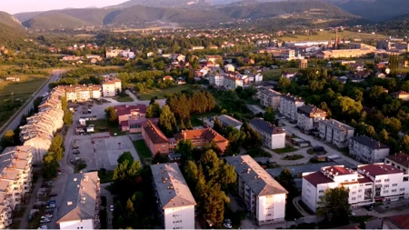 Drvarčani pokrenuli peticiju zbog smrada: Građani se žale na peckanje očiju i gušenje, traže hitne inspekcije