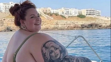 Manekenka odlučno odgovorila na provokacije: Ne čujem vas od toga koliko dobro izgledam