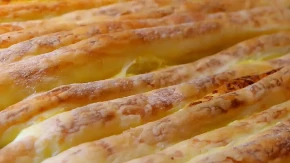 Recept za brzu pitu "lijena snajka" oduševiće svaku domaćicu koja nema vremena za tijesto
