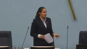 Osiguranje odbilo isplatiti štetu na vozilu NSRS, troškove će snositi Anja Ljubojević