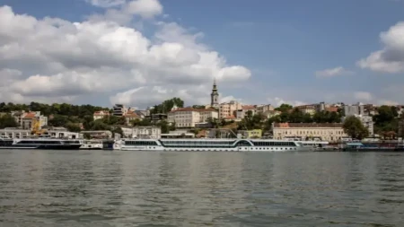 Evropa u problemu: Teretni saobraćaj gotovo obustavljen zbog niskog vodostaja Dunava