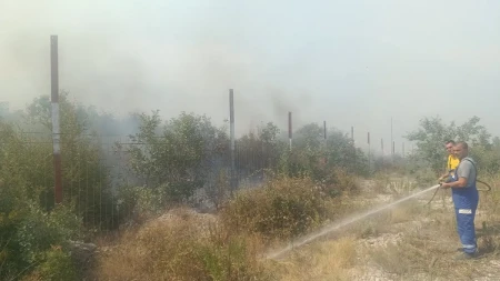Dramatična situacija kod Trebinja: Vatra prijeti preduzeću "Hercegovina putevi" (VIDEO)
