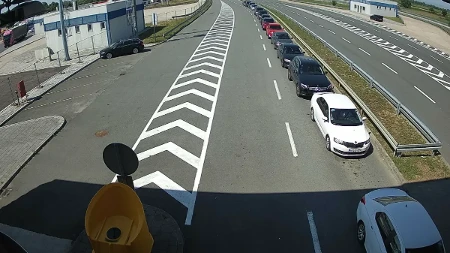 Ljetni špic naravio haos na granicama: Ovaj prelaz drži neslavni rekord