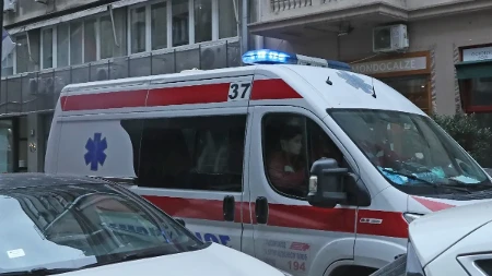 Dijete (3) palo sa terase, hitno je prevezeno u bolnicu