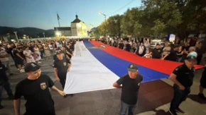 Građani upalili svijeće za generala Mladića u Banjaluci (FOTO/VIDEO)