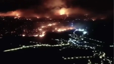 Sa Brača evakuisano više od 500 ljudi, situacija se smiruje