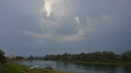 Vremenska prognoza za danas: Oblačno sa kišom