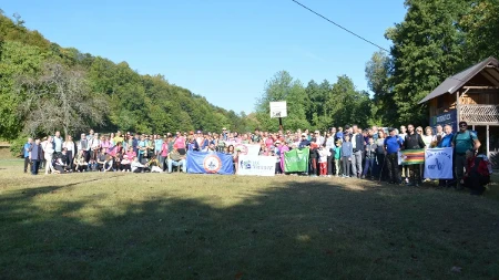 Održana 'Potkozarska šetnja' :  Za 220 učesnika nije bilo prepreka, svi su uspješno savladali stazu