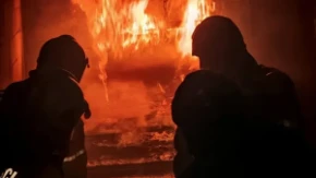 Horor na Braču: Turista iz BiH golim rukama i ustima gasio vatru na glavi bebe tokom evakuacije