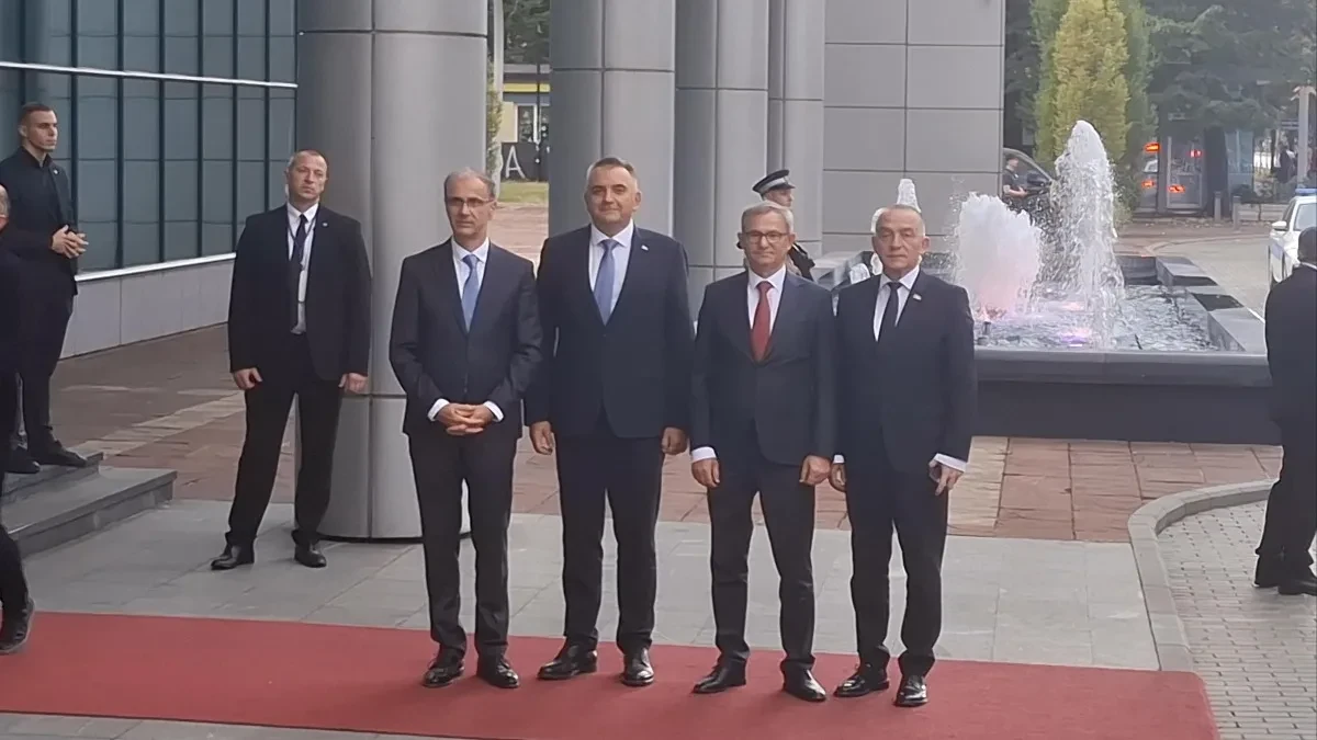 Macut stigao u Banjaluku, sastaje se sa Minićem