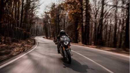 Motociklista poginuo u saobraćajnoj nesreći na Sokocu