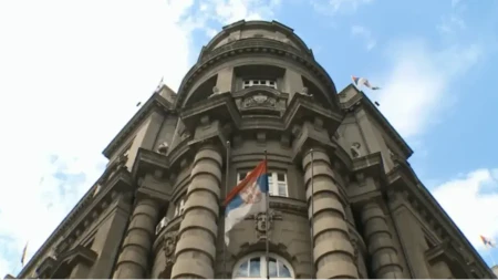 Snaga porodice i oživljavanje sela: Vlada Srbije spojila dvije mjere podrške i omogućila do 21.300 evra novim majkama