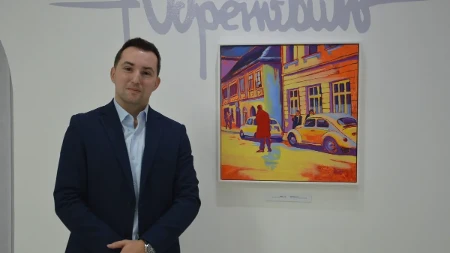„Portret Gradiške“: Peta samostalna izložba Aleksandra Obrenovića inspirisana fotografijama Gojka Šerbule (FOTO)