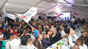 Veličanstvena atmosfera na Manjači: Stanivuković najavio stalnu postavku Kočićevog ognjišta i hipodrom na platou!
