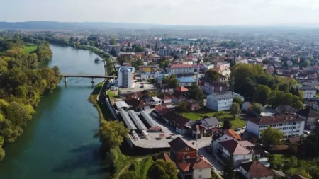Memorijalna akademija "Zavjet 18. septembra" u Kozarskoj Dubici