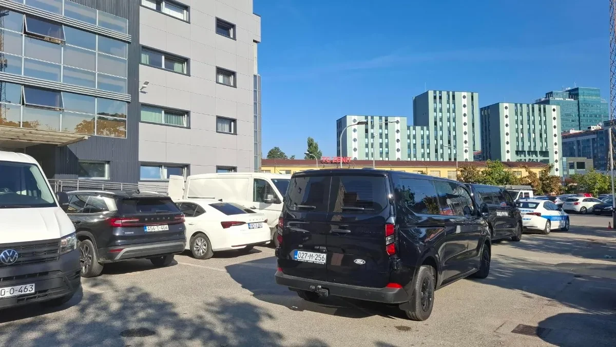 Uhapšeni u akciji „Kota“ sprovedeni u Okružno tužilaštvo u Banjaluci (VIDEO)