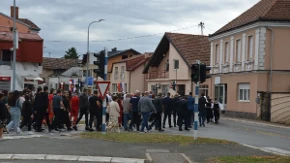 Gradiška proslavlja Malu Gospojinu: Organizovana litija gradskim ulicama