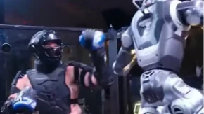 Nevjerovatne scene, javnost u šoku: Čovjek se borio protiv humanoidnog robota u MMA kavezu