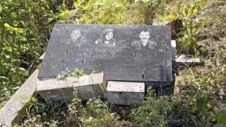 Odbor za zaštitu prava Srba u FBiH: Imamo fotografije koje dokazuju da su spomenici u naselju Trnovac bili neoštećeni