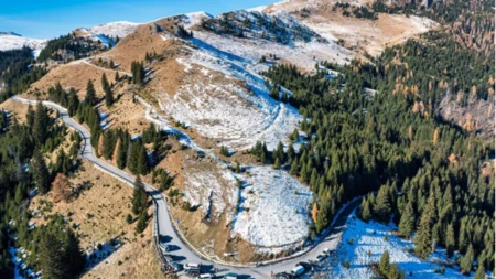 Stigao snijeg na Kopaonik: Posljednji dan ljeta donio bijeli pokrivač na planine širom regiona