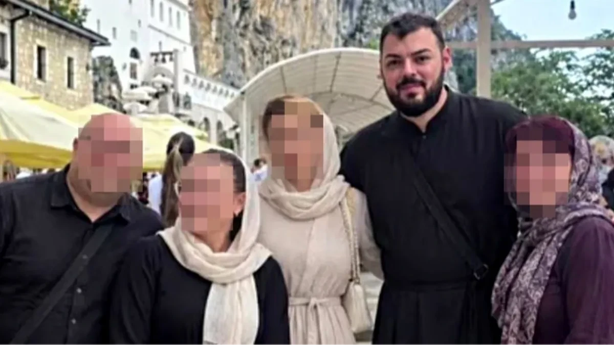 Fotografija Slobe Vasića u crkvenoj odeždi izazvala buru komentara